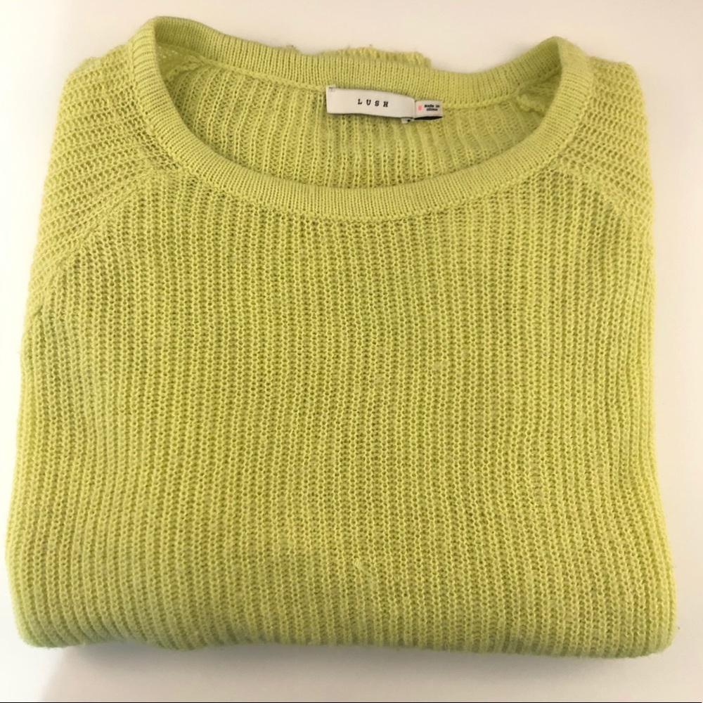Sweater - Picture 4 of 4